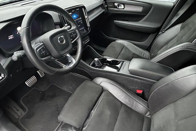 Volvo XC40 Recharge P8 AWD R-Design PANO STOEL+ STUURVERWARMING HARMEN KARDON