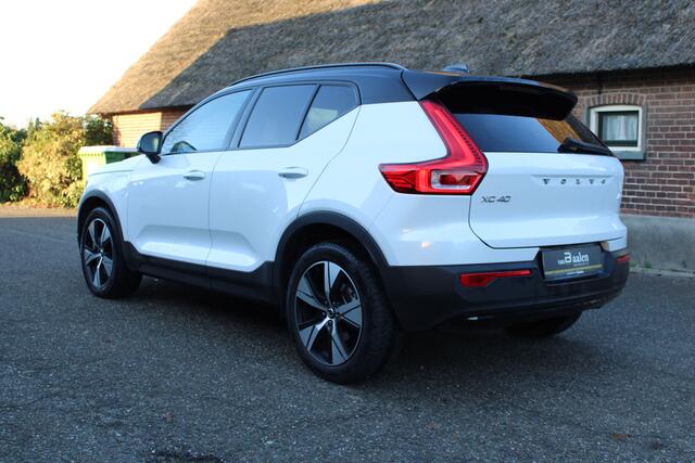 Volvo XC40 1.5 T4 Recharge R-Design PHEV PANO NAVI ORG NL 73000KM!!