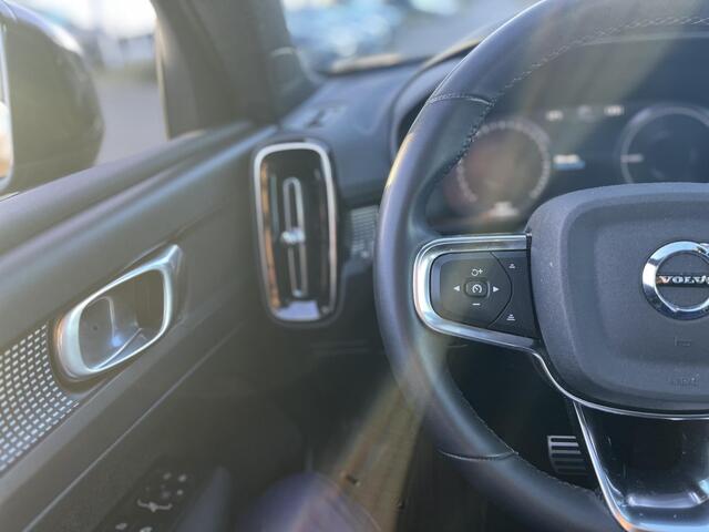 Volvo XC40 T4 Recharge R-Design