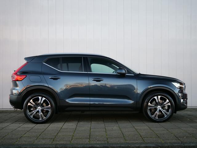 Volvo XC40 1.5 T5 Twin Engine Inscription 262 Pk Automaat Navigatie / Leer / Schuifdak / Camera / Apple Carplay