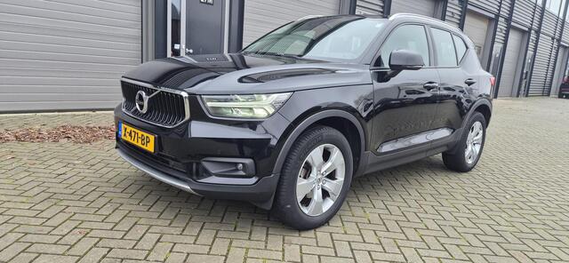 Volvo XC40 1.5 T3 Momentum, Navi, Cruise, PDC, Clima, Bluetooth enz. Voor een particulier aangeboden als eerste eigenaar, goed onderhouden en pas geleden koppeling en dubbelmassa vliegwiel vervangen.