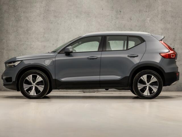 Volvo XC40 1.5 T5 Twin Engine Inscription 262Pk Automaat (APPLE CARPLAY, GROOT NAVI, LEDER, STOELVERWARMING, SPORTSTOELEN, ADAPTIVE CRUISE, ELEK ACHTERKLEP, NIEUWSTAAT)