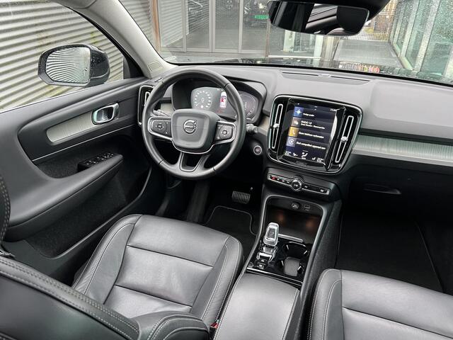 Volvo XC40 1.5 T5 Twin Engine Inscription lederen bekleding, Verwarmde stoelen, Panorama dak, Parkeer Camera, Apple Car Play-Android auto, Trekhaak semi elektrisch