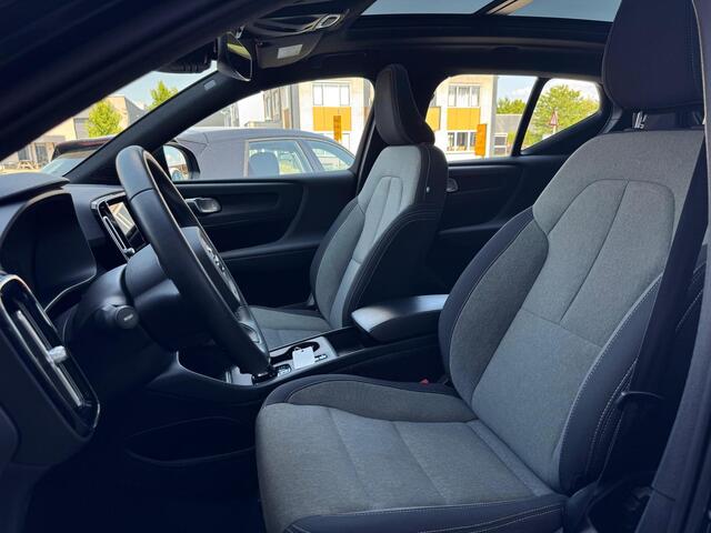 Volvo XC40 1.5 T4 Recharge R-Design Expression NL AUTO | CAMERA | PANO | 5x voorraad