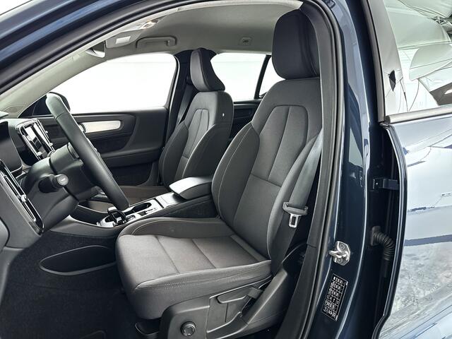 Volvo XC40 T3 Momentum Business | Parkeercamera | Trekhaak