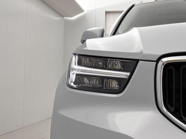 Volvo XC40 1.5 T3 Momentum Pro | Trekhaak | Panoramadak |