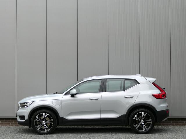 Volvo XC40 1.5 T4 Recharge Inscription 12 MND garantie Leer / Keyless Entry