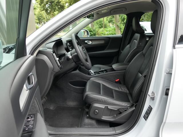 Volvo XC40 1.5 T4 Recharge Inscription 12 MND garantie Leer / Keyless Entry