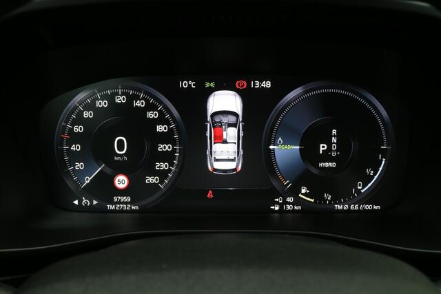 Volvo XC40 T5 PHEV R-Design Aut. | 360 camera | Carplay |