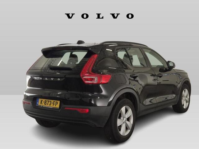 Volvo XC40 1.5 T2 Momentum Core | Cruise Control | Navigatie | Apple CarPlay & Android Auto | Parkeersensoren Achter | DAB Radio |