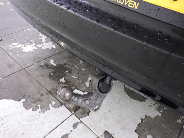 Volvo XC40 1.5 T2 R-Design PANO | TREKH. | H-LEER | PILOT + ACC | BLIS + CTA