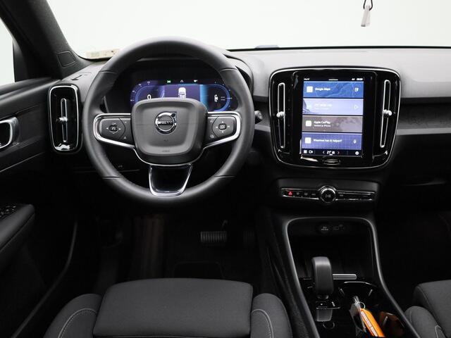 Volvo XC40 Recharge Core | Adaptieve Cruise Control | Google Maps Navigatie | 19 Inch Velgen |