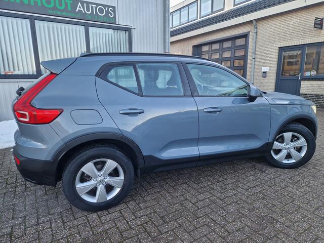Volvo XC40 1.5 T2 Momentum Automaat | Elektr. trekhaak