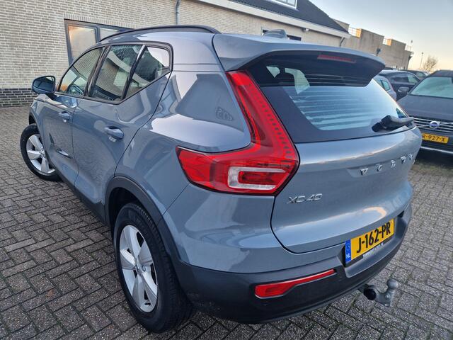 Volvo XC40 1.5 T2 Momentum Automaat | Elektr. trekhaak
