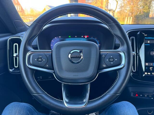 Volvo XC40 Recharge P8 AWD R-Design