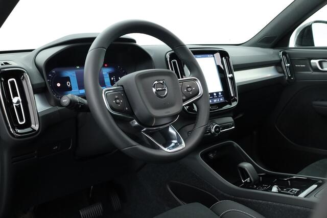 Volvo XC40 B3 Plus Black Edition | Pano | Keyless | H&K | 360Cam| Stoel- Stuurverw. | CarPlay | Pilot Assist | Google | ACC