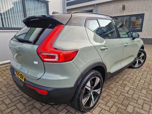 Volvo XC40 Recharge P8 AWD R-Design Park Assist Pack