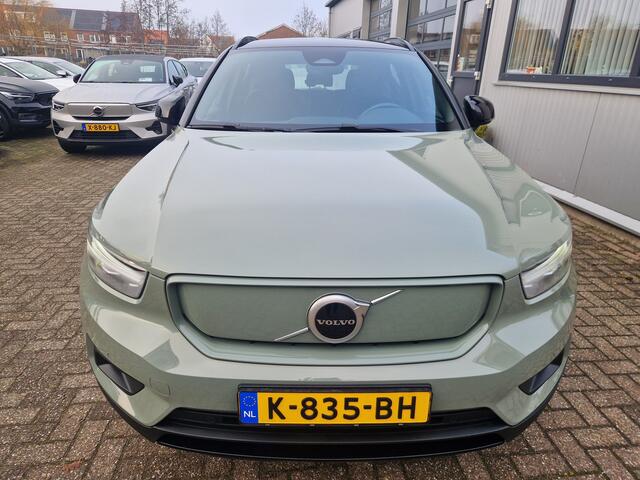 Volvo XC40 Recharge P8 AWD R-Design Park Assist Pack