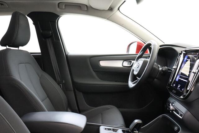 Volvo XC40 T4 RECHARGE INSCRIPTION EXPRESSION -PANO.DAK|HARMAN/KARDON|CAMERA|PRIVACY.GLAS|VERW.VOORRUIT|STYLING.PACK|DAKSPOILER