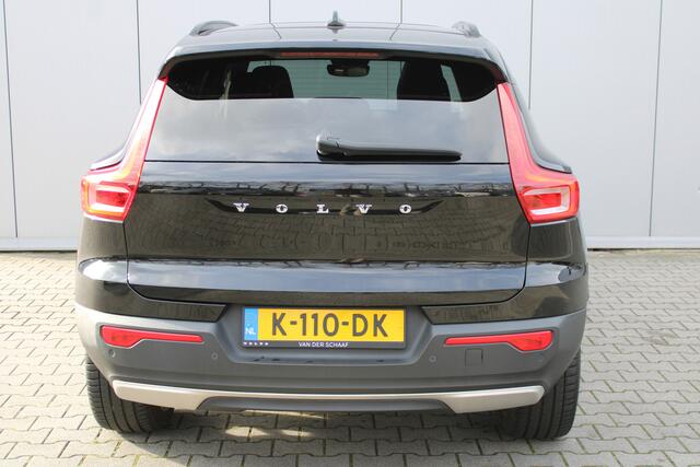 Volvo XC40 Recharge AWD R-Design | Panorama Dak | Leder interieur | Styling kit