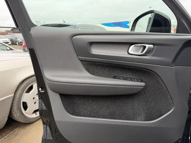 Volvo XC40 1.5 T5 Recharge Business Pro