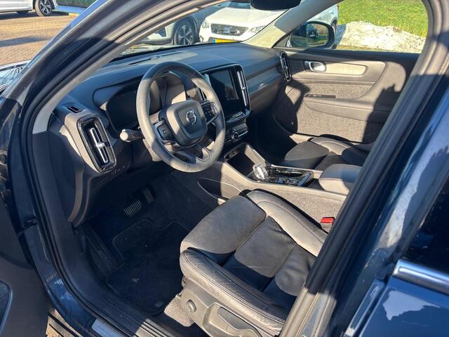 Volvo XC40 T4 Recharge Inscription | Parkeercamera | ACC | Trekhaak |