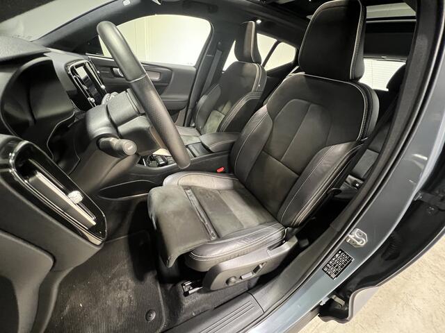 Volvo XC40 Recharge P8 AWD R-Design | Navigatie/Android/Apple Carplay | LM Velgen 19" | Voorstoelen Verwarmd | Cruise Control Adaptief | Airco |