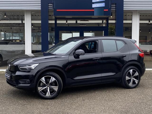 Volvo XC40 Recharge P8 AWD R-Design / Automaat / NL-Auto / Dealer-Onderhouden / Pilot-Assist / Standkachel / Stuur- en Stoelverwarming / Elektr.-Wegklapbare Trekhaak / LED / Keyless / Dodehoek-Detectie / Elektr.-Achterklep / Apple-Carplay & Android-Auto / DAB Radio-