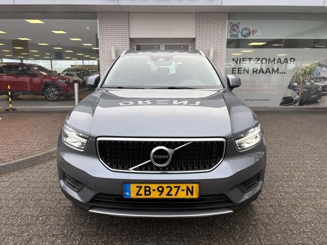 Volvo XC40 2.0 T4 Momentum | Elektr. trekhaak | Sensoren V/A | Stoelverw. |