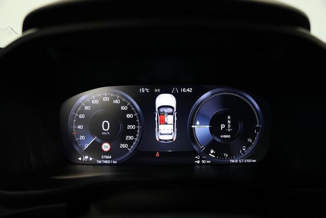 Volvo XC40 1.5 T5 Plug-in hybrid Ultimate Dark | Harman & Kardon | Memory Seats | Schuif- kanteldak