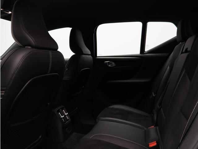 Volvo XC40 T5 Recharge R-Design / Stoel+stuurwielverwarming / Park assist voor+achter+camera