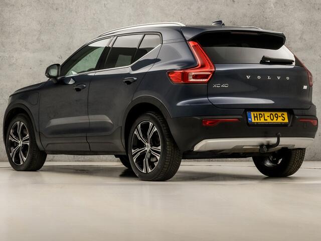 Volvo XC40 1.5 T4 Recharge Inscription Expression 211Pk Automaat (APPLE CARPLAY, LEDER, STUUR/STOELVERWARMING, GETINT GLAS, SPORTSTOELEN, ELEK ACHTERKLEP, KEYLESS, TREKHAAK, NIEUWSTAAT)