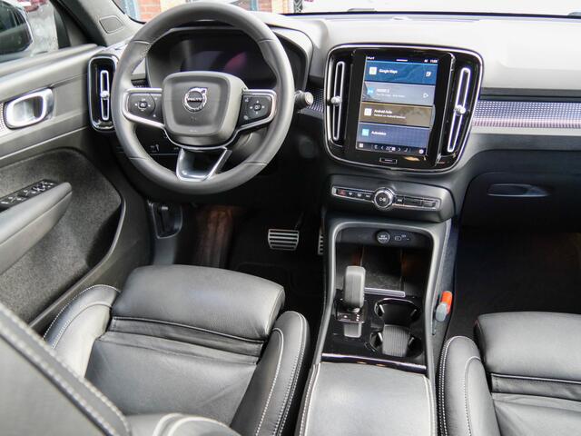 Volvo XC40 Recharge Core | LEDER | CAMERA | CARPLAY |