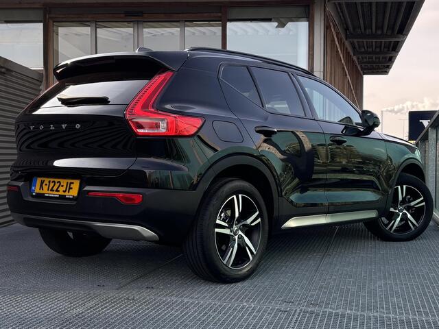 Volvo XC40 1.5 T3 R-Design / Panoramadak / 360 Camera / Harman Kardon / Nubuck Bekleding / Adaptive Cruise / BLIS / Getint Glas /
