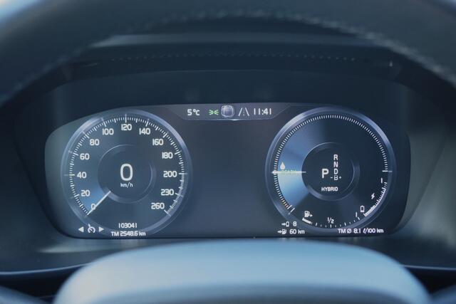 Volvo XC40 1.5 T5 262 PK Recharge R-Design PHEV, Winterpakket, Camera, LED, Cruise Control