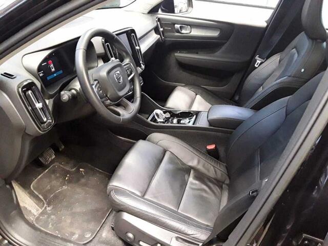 Volvo XC40 B4 AWD Bright Ultimate - Pano - Leer - Harman/kardon - Stoelverw.