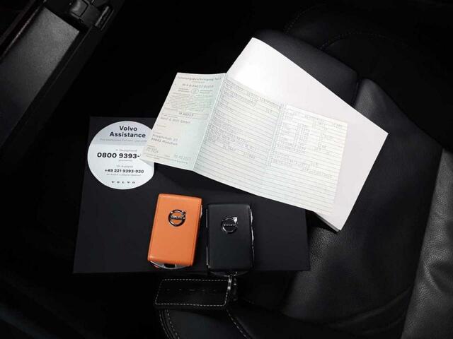 Volvo XC40 B4 AWD Bright Ultimate - Pano - Leer - Harman/kardon - Stoelverw.