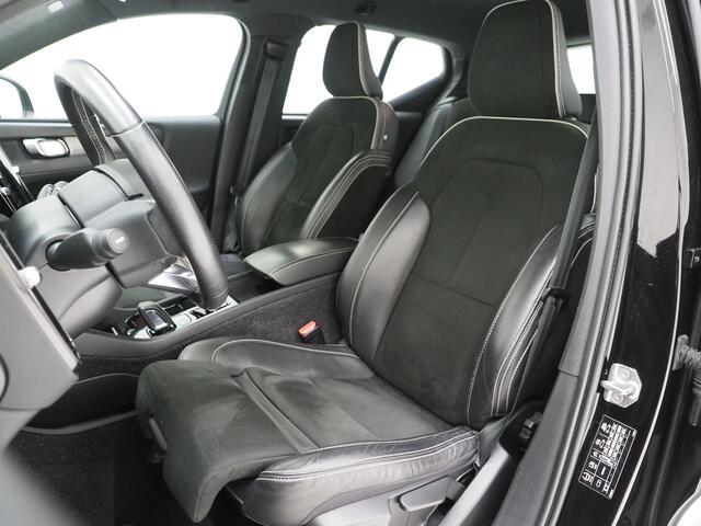 Volvo XC40 1.5 T5 Recharge R-Design Full Black | Camera | Keyless | Virtual | DAB | Climate | Zwarte Hemel | Carplay