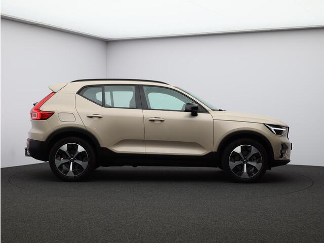 Volvo XC40 2.0 B4 Plus Dark Mild hybrid, Automaat, Trekhaak, Harman Kardon, Elektr. bed. stoelen, Stoel+stuur+voorruitverwarming