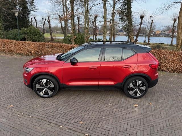 Volvo XC40 Recharge P8 AWD R-design SOH 92,4%/Trekhaak/Acarplay/Camera/Fabrieksgarantie