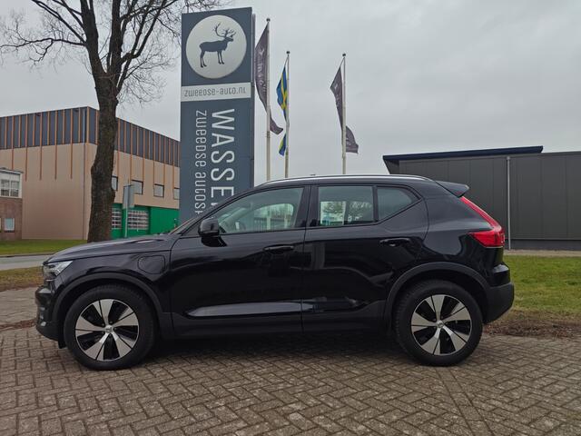 Volvo XC40 T5 Twin Engine Momentum Pro | Rijklaarprijs | Pano dak | Leer |