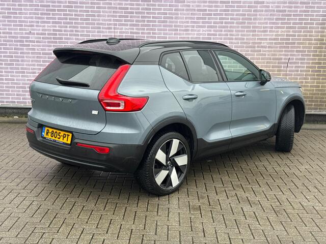 Volvo XC40 Recharge Twin Ultimate 78 kWh | Warmtepomp | Panoramadak | Lichtmetalen Velgen 20 inch | Trekhaak | Harman Kardon Audio | BLIS | 360 Graden Camera | Elektrisch Verstelbare Voorstoelen | Keyless Entry