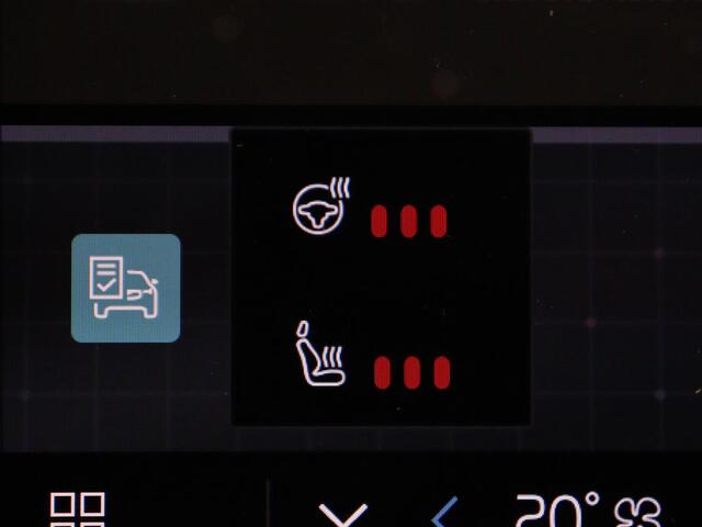 Volvo XC40 Recharge Core | SOH 95% | Stoel & stuurverwarming | Camera | Carplay | Navigatie | Parkeerhulp | Full LED