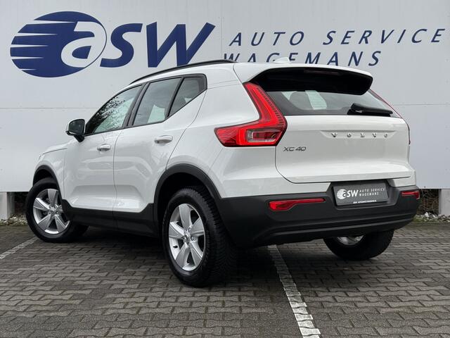 Volvo XC40 1.5 T3 Momentum | Navi | CarPlay | Cruise | Camera | LED