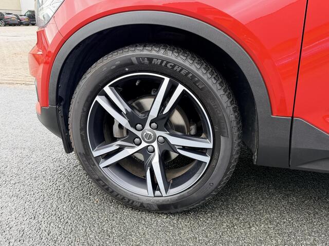 Volvo XC40 1.5 T3 163PK AUToR-DesignoHarmanKardon