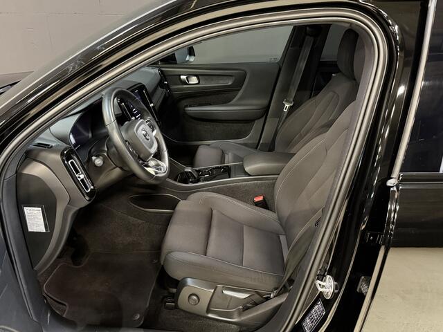 Volvo XC40 Recharge Core 70 kWh | SOH 91.5% | Apple Carplay | Trekhaak | Stoel/Stuurverw.