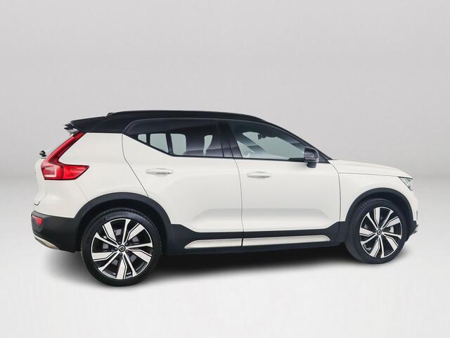 Volvo XC40 Recharge Twin Pro | Panoramadak | 360° camera | Harman Kardon | Stoel- en Stuurverwarming
