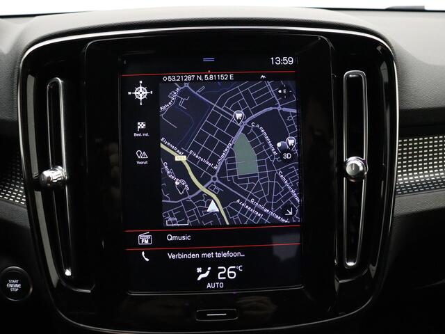 Volvo XC40 T4 R-Design / 19'' / Navigatie / Nubuck / PDC + Camera / Lane Assist / Elektr. Achterklep / On Call / Apple CarPlay /