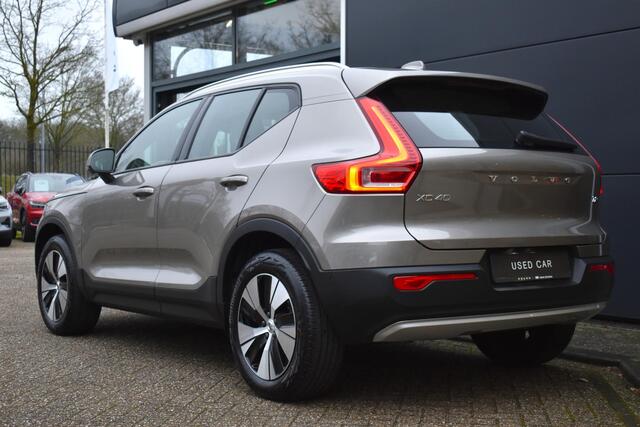 Volvo XC40 T2 Automaat Inscription 360 camera | Cruise Control | Lichte lederen bekleding | BLIS | Navigatiesysteem