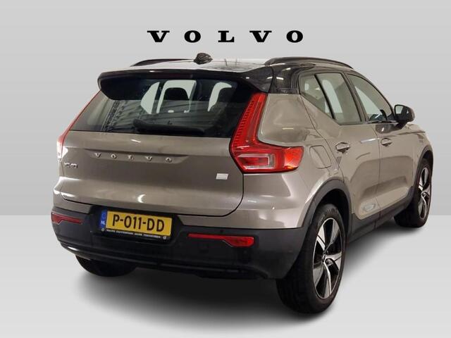 Volvo XC40 1.5 T4 Recharge R-Design | Trekhaak | 360º Camera | Adaptieve cruise | Stoel/stuurverwarming | Parkeersensoren V+A | Volvo on Call | Standkachel | Keyless entry/start | Apple carplay/android auto |